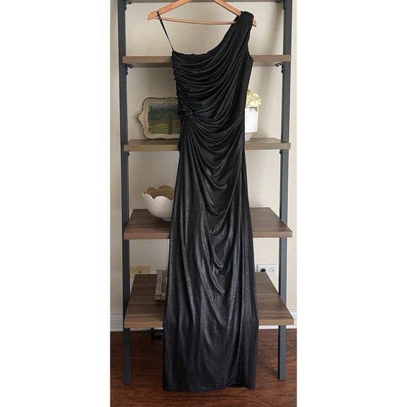 Tadashi Shoji Dresses & Skirts - Tadashi Shoji Draped One Shoulder Dress, Size Small Prom Party Formal Event